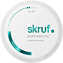 Skruf Fresh Super White Slim #2 – tobacco-free snus with refreshing mint flavor and smooth slim pouches.
